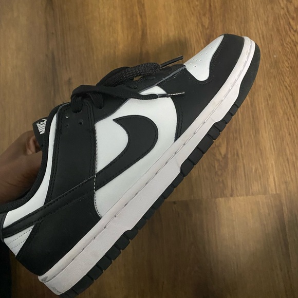 Nike Dunks panda 🐼 - Picture 2 of 4